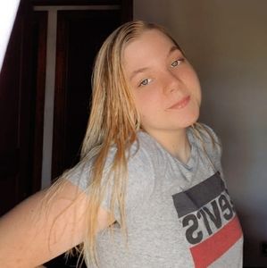 Meet your Posher, Kylee